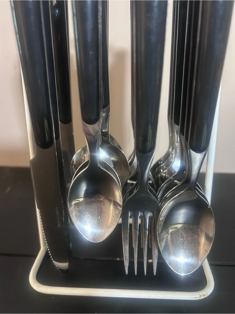 23 Pc Black Handle Stainless Flatware Set w/ Caddy Service for 4 Missing 1 Knife
